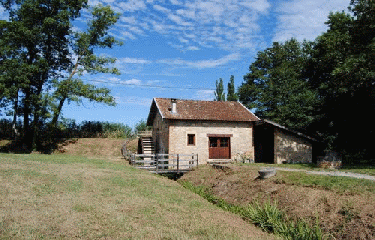 LE PRESSOIR A NOIX-isere