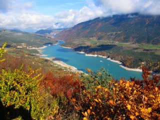 SOMMET DE COTE ROUGE ET BELVEDERE SUR LE LAC DE MONTEYNARD-AVIGNONET-isere