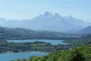 TOUR DU GRAND LAC DE LAFFREY-isere