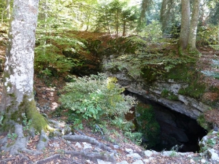 AUTRANS - PAS DE MONTBRAND - GROTTE DE LA TURE-isere
