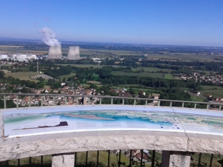 HIERES-SUR-AMBY - LARINA-isere