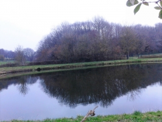 VILLENEUVE-DE-MARC - LE TOUR DE -isere