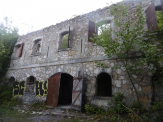 SAINT-EGREVE - TOUR DU MONT NERON-isere