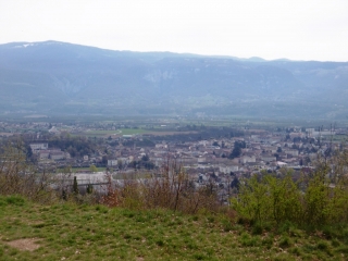 CHATTE - SENTIER AUTOUR DE CHATTE-isere