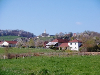 LA BATIE DIVISIN - MONT BAVONNE ET ROND-isere