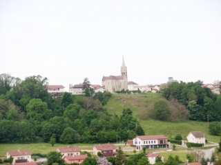 SAINT-VICTOR-DE-CESSIEU - LE TOUR-isere