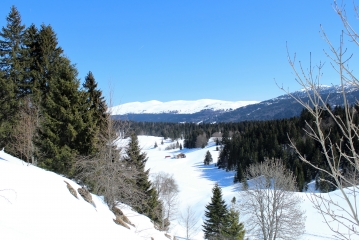 LES MOUSSIERES - LES 3 CHEMINEES EN RAQUETTE-jura