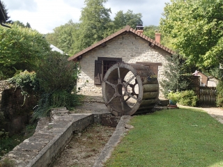 ORGELET - ECRILLE ET LES MOULINS DE LA VALOUSE-jura