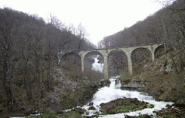 TOUR DE LA SAINE-jura