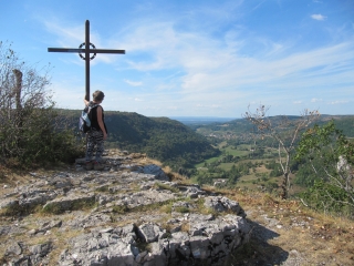 CIRQUE DU FER A CHEVAL (PAR HAUT)-jura