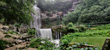 haut-jura - DES CASCADES DU HERISSON