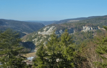 BELVEDERE DES MAQUISARDS-jura