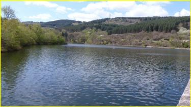 AUTOUR DU BARRAGE DE COUZON-loire
