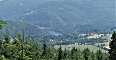 RENAISON (LOIRE) - LES MYRTILLES (ALLIER)-loire