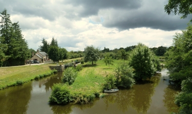 MEANDRES DU CANAL NANTES A BREST (2)-loire-atlantique