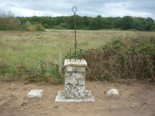 PR 3 - LA CROIX GLANEUSE - MEZIERES-LEZ-CLERY-loiret