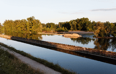 ORLEANS - BORD DE LOIRE-loiret