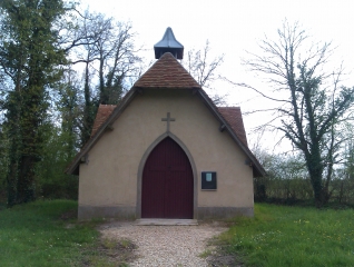 TOUR DE L ETANG DU PUITS-loiret