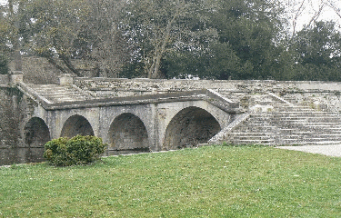 CHATEAUNEUF - CHATEAU DE CHENAILLES -loiret