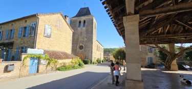 VISITE DES BANNIèRES DS 3 VILLAGES (FRAYSSINET-LE-GéLAT POMAREDE GOUJOUNAC) 11KM-lot