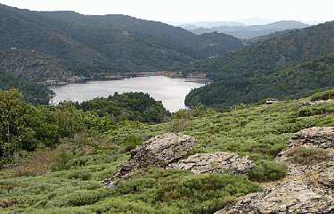 GARDE-GUERIN - LAC DE VILLEFORT-lozere