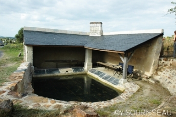 SAINT-REMY-LA-VARENNE - CIRCUIT DES LAVOIRS-maine-et-loire