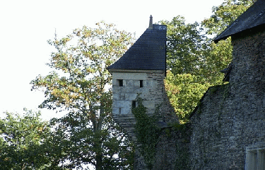 LE PLESSIS-MACE-maine-et-loire