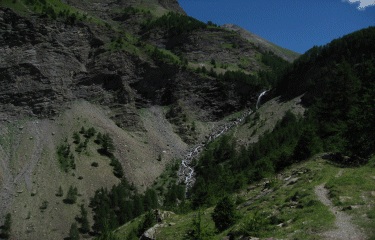 Cascade de Razis-hautes-alpes