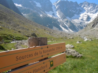 REFUGE ADELE PLANCHARD (OU) SOURCES DE LA ROMANCHE-hautes-alpes