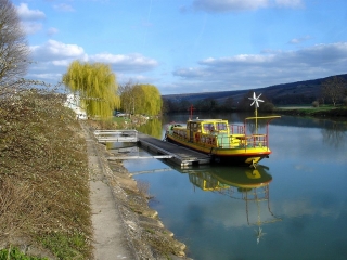 ENTRE MARNE ET CHAMPAGNE-marne