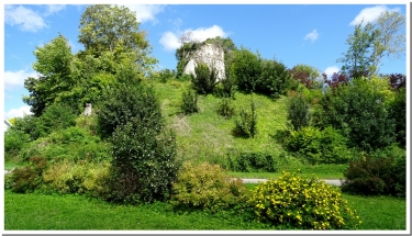 LES TUMULI DE BUSSY-LE-CHATEAU-marne