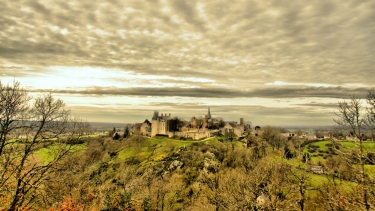 SAINTE-SUZANNE ET CHAMMES-mayenne