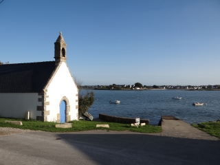 BERRINGUE - LA VIEILLE CHAPELLE ET LA CHAPELLE SAINT-GUILLAUME-morbihan