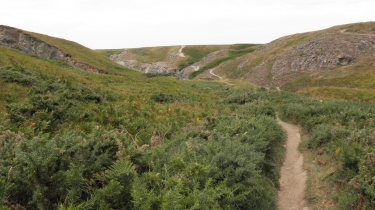 BELLE ILE - GRAND PHARE DE GOULPHAR - AIGUILLES ROCHEUSES-morbihan