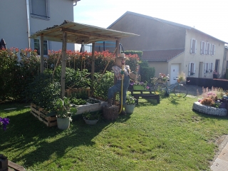 MENSKIRCH - CROIX ET ORATOIRES-moselle