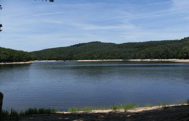 LAC DE CHAUMECON-nievre