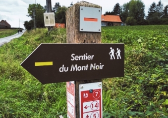 SAINT JANS CAPPEL - A L ASSAUT DU MONT NOIR-nord