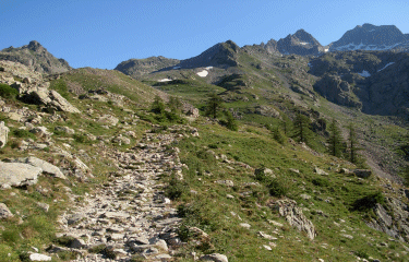 Pas des Ladres par le lac et le col de Fenestre-alpes-maritimes