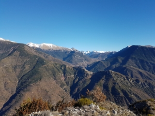 POINTE DE LA PENNA AU DEPART D ILONSE-alpes-maritimes