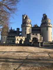 HAUTEURS DU CHATEAU DE PIERREFONDS-oise