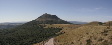 LE PARIOU ET LE PUY DE GOULE-puy-de-dome