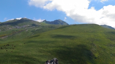 TOUR DU CIRQUE DE LA FONTAINE SALEE EN PASSANT PAR LE PUY DE SANCY-puy-de-dome