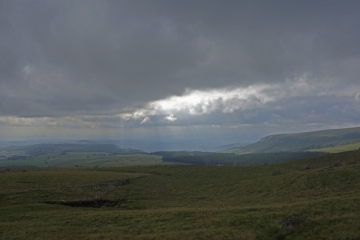 CIRQUE GLACIAIRE ET RESERVE NATURELLE AU PAYS DES VOLCANS-puy-de-dome