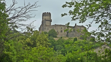 LE CHATEAU DE TOURNOEL DE VOLVIC DEPUIS ENVAL-puy-de-dome