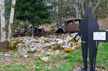 SAINT-GENES-CHAMPESPE - CHEMIN DES MAQUISARDS-puy-de-dome