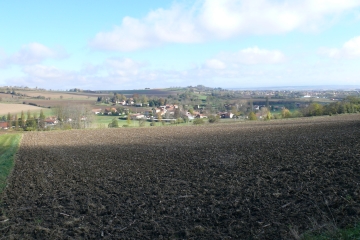 AIGUEPERSE-puy-de-dome