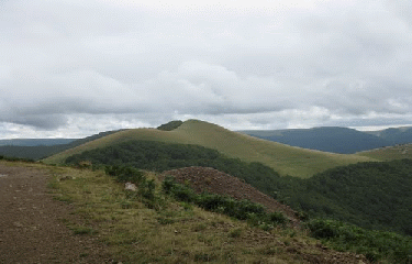 CABANES D ERGURGUY-basque