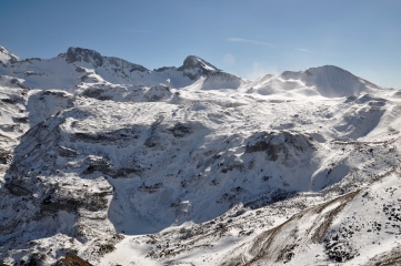 ASCENSION DU PIC DU GOURZY EN VALLEE D OSSAU (PYRENEES ATLANTIQUE)-basque