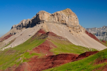 ASCENSION DU CASTILLO DE ACHER EN ARAGON ( ESPAGNE)-basque