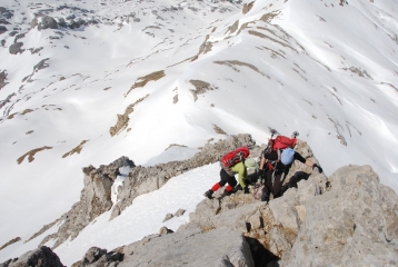 PIC DES TROIS ROIS PAR COL D ESQUESTE-basque